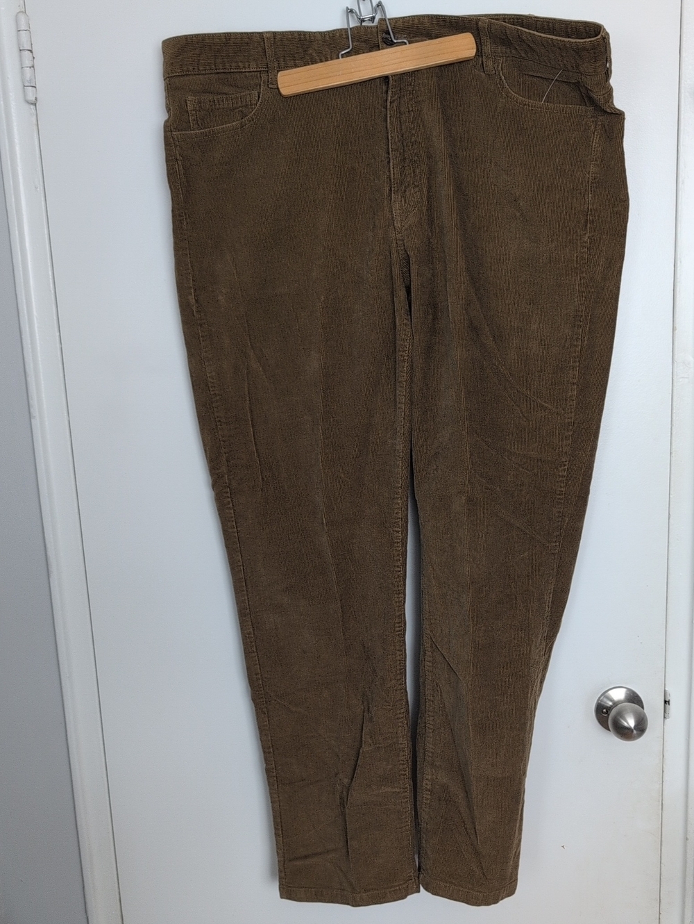 Men's Corduroy Pants in Brown - Classic Straight Fit - Orvis 38x32